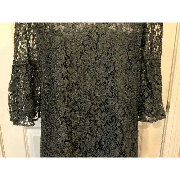 Dolce & Gabbana Black Floral Lace Dress W/ Bell Sleeves, Size 4 (US) 40 (IT) - Picture 3 of 10